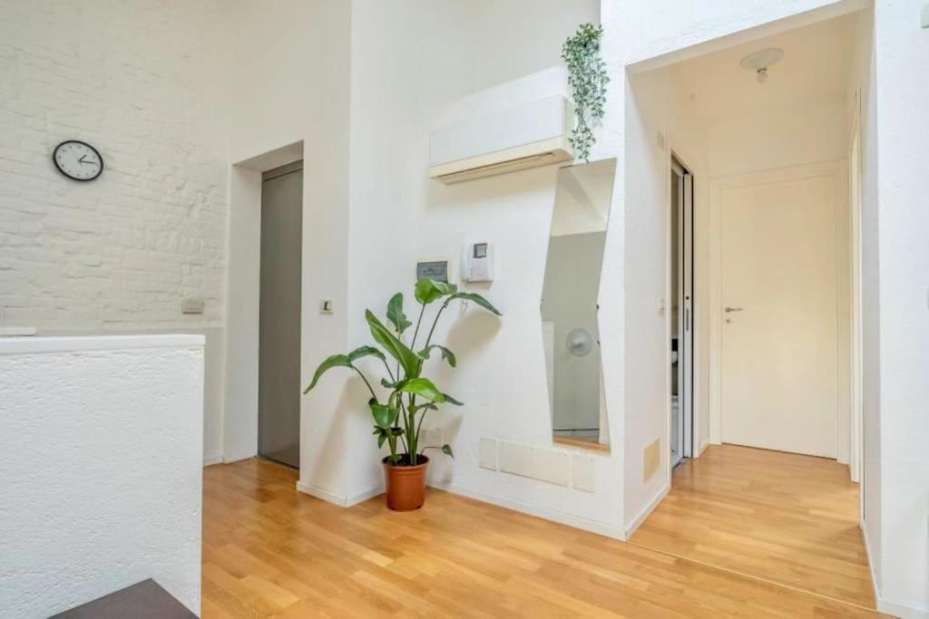 Penthouse Piazza San Giacomo Удине Экстерьер фото